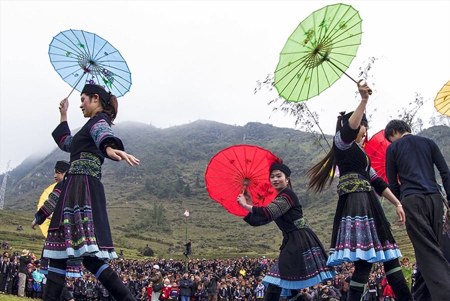 MARCHÉ DE L'AMOUR DE KHAU VAI À HA GIANG - UNE CULTURE FASCINANTE