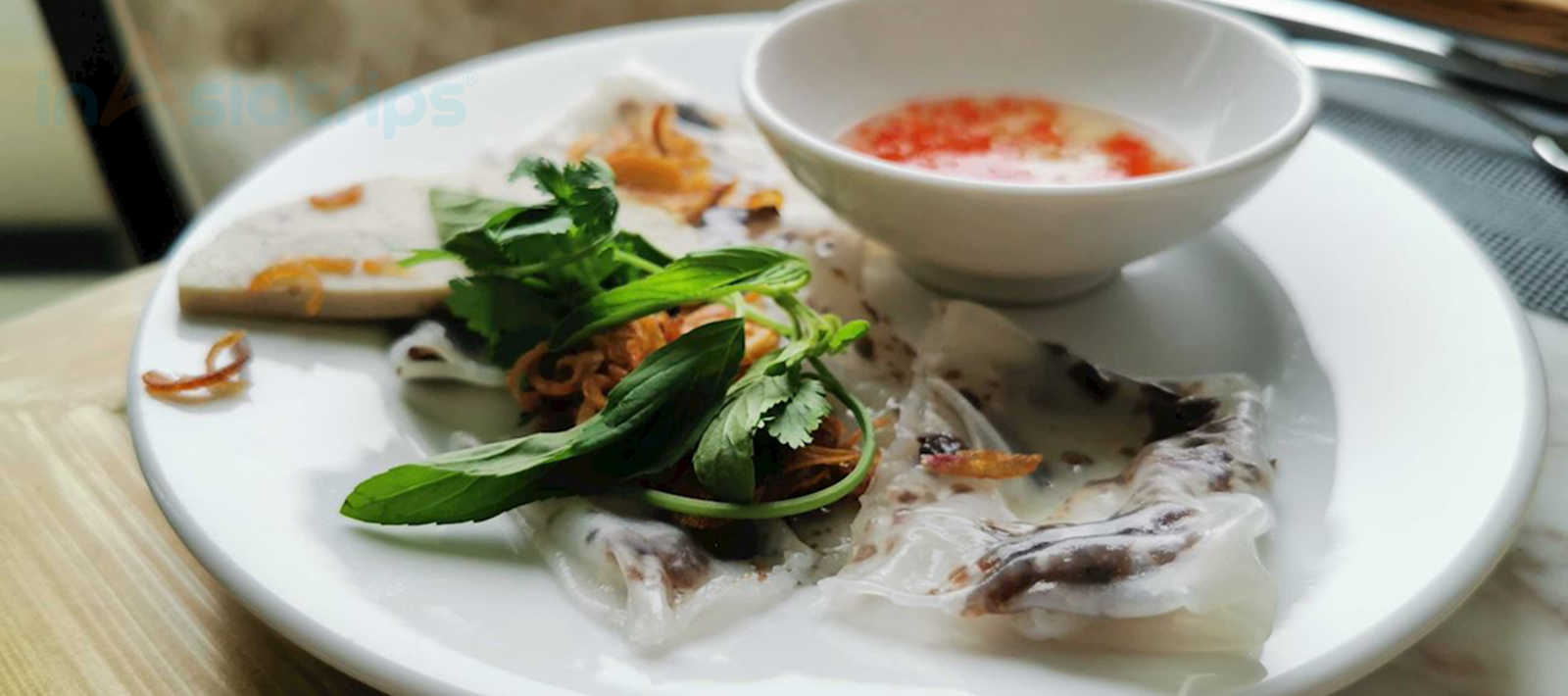 Bánh Cuốn - Steamed Rice Rolls Stuffed with Pork and Mushrooms